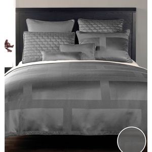 *LIKE NEW* Hotel Collection King Set